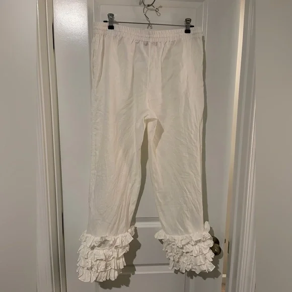 Muzungu Sisters Talitha Pants in White Linen - Picture 2 of 4
